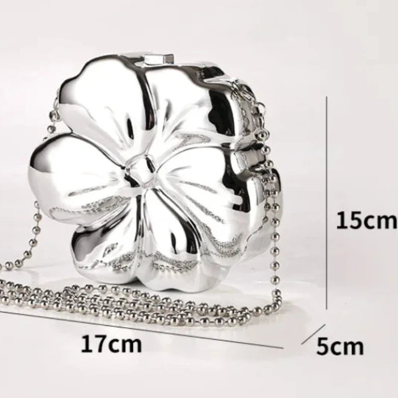 Sac original et scintillant au motif fleur