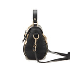 Sac orné de broderies à main