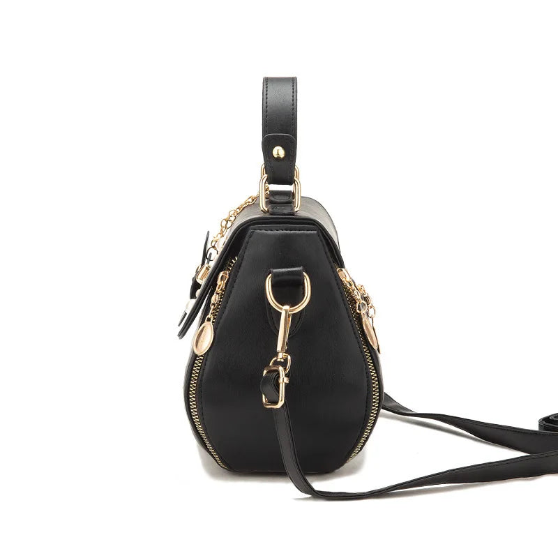 Sac orné de broderies à main