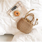 Sac panier à main confectionné artisanalement en paille
