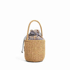 Sac panier à main orné de broderie en paille