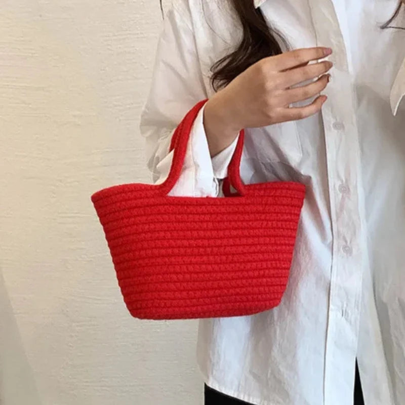 Sac panier coloré au style tendance