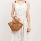 Sac panier en bois décoré de perles