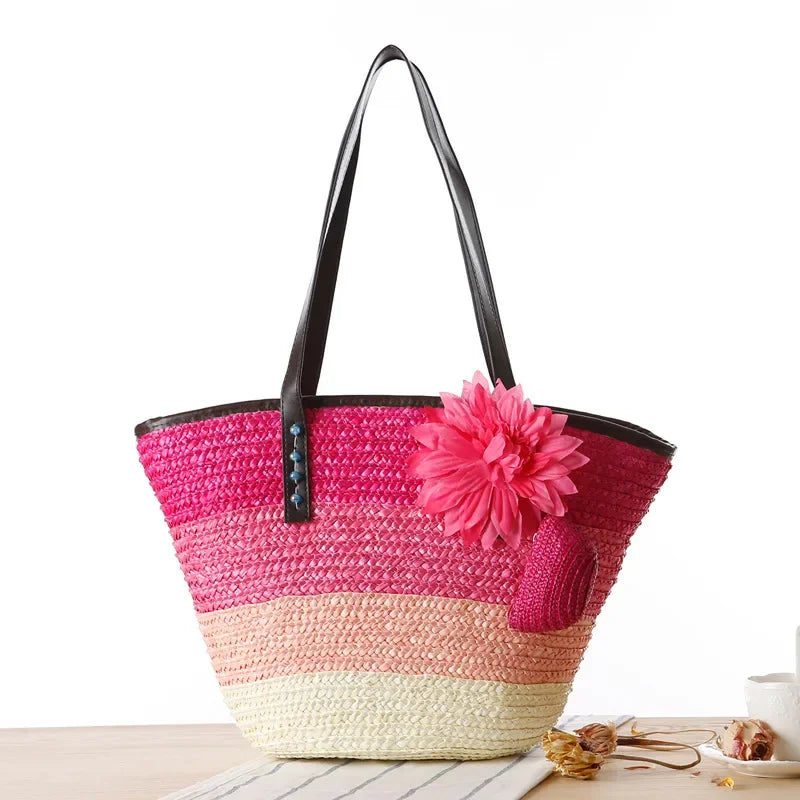 Sac panier fleuri en paille à porter à la main