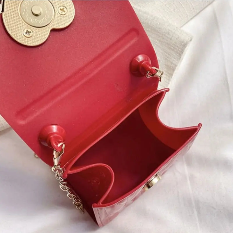Sac petite fille âgée de 12 ans à main