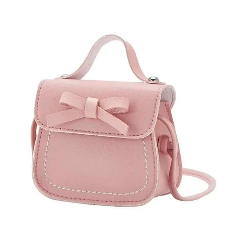 Sac petite fille âgée de 4 ans à main