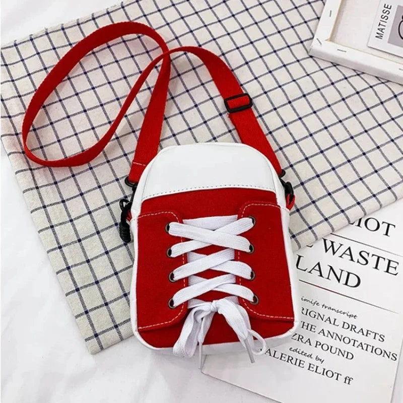 Sac petite fille au format chaussure