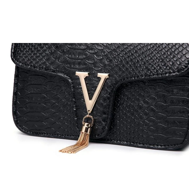Sac pochette chic avec chaîne