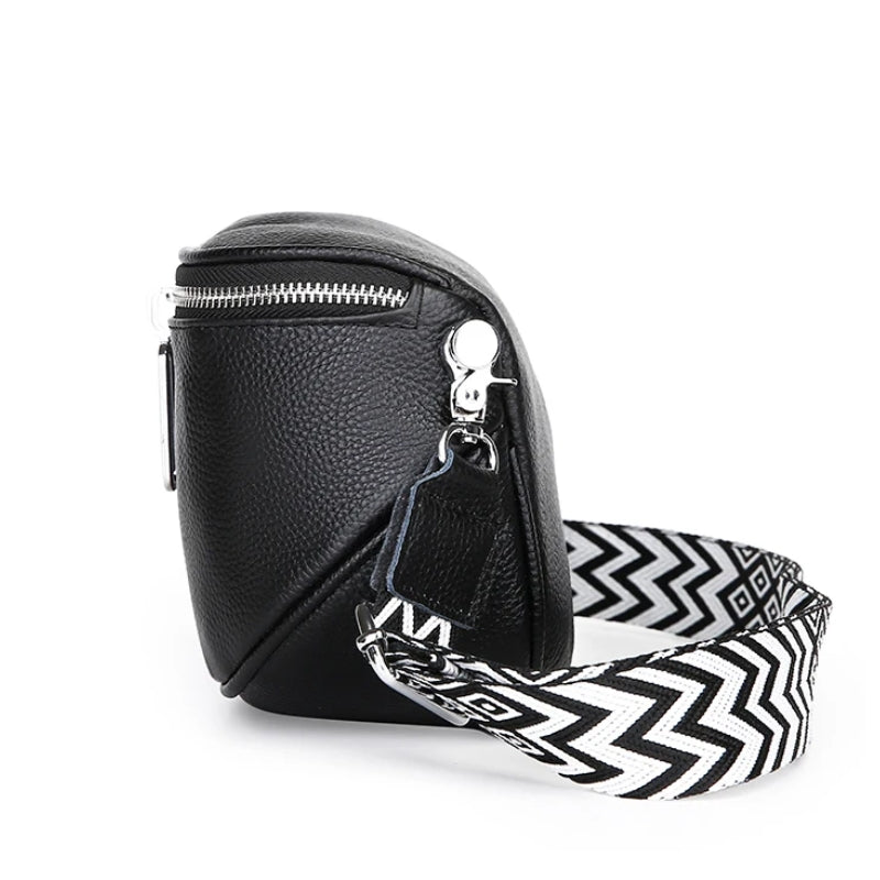 Sac poitrine féminin façon banane