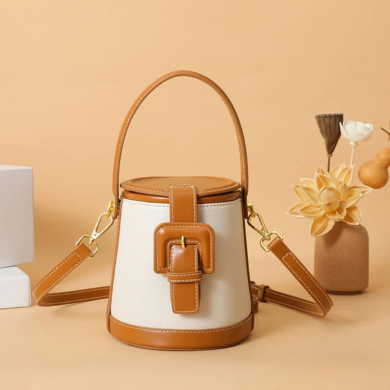 Sac pour femme façon seau compact et élégant
