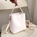 Sac pour femme forme seau chic à bandoulière