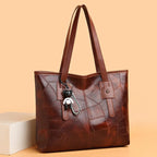 Sac raffiné au style sobre porté épaule
