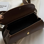 Sac raffiné format baguette luxe