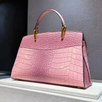 Sac rectangulaire à main au style chic et tendance