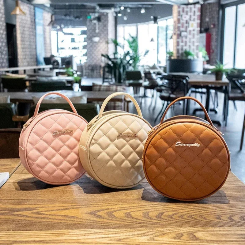 Sac rond avec finition effet matelassé