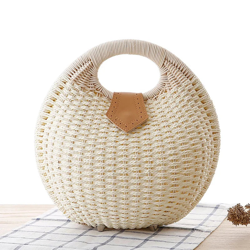 Sac rond en rotin au style élégant