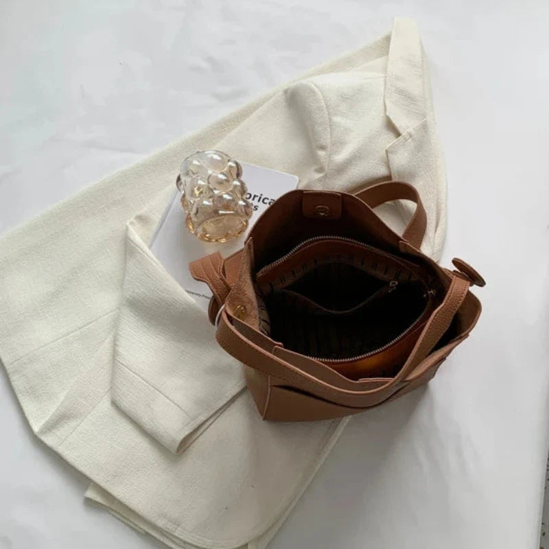Sac seau brun pour femme