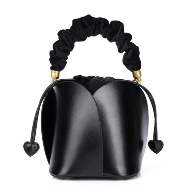 Sac seau tout en cuir