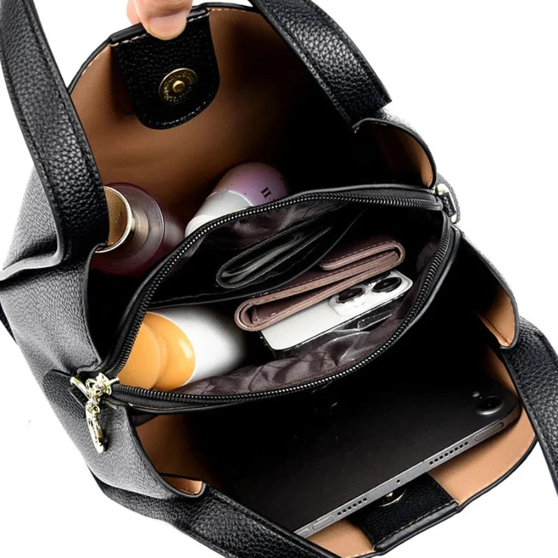 Sac souple et élégant à main, format seau