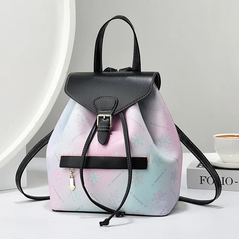 Sac tendance et distinctif pour femme, à main et à dos