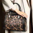 Sac texturé crocodile à main, style léopard