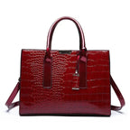 Sac verni porté en bandoulière