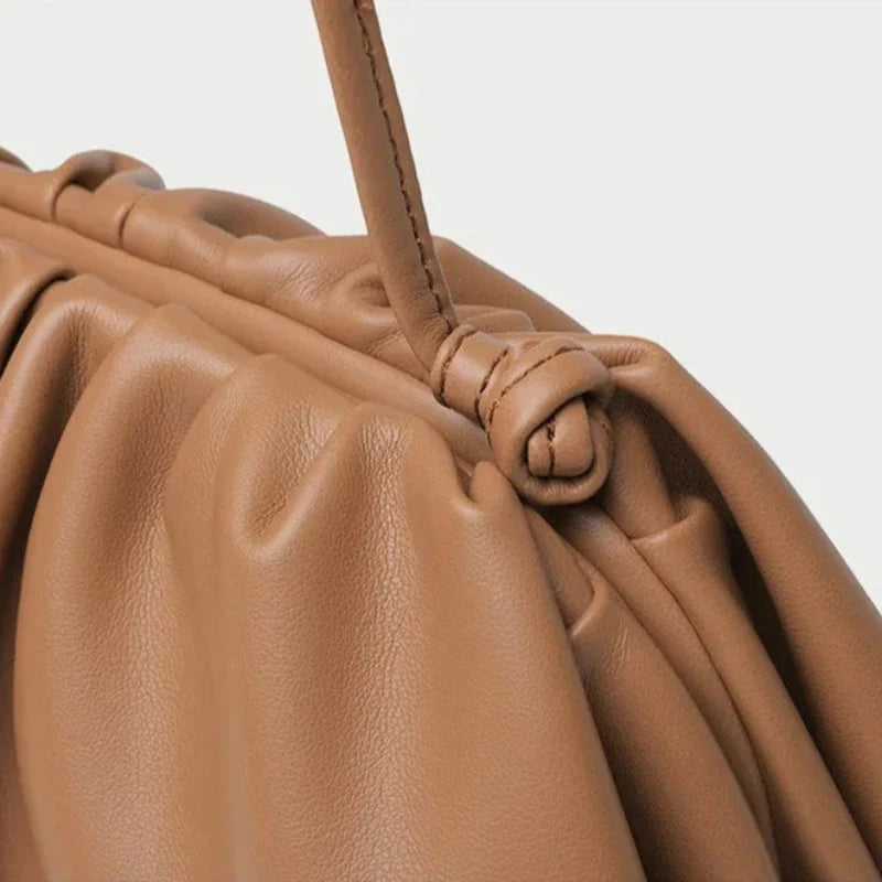 Sac vintage marron et souple à main pour femme